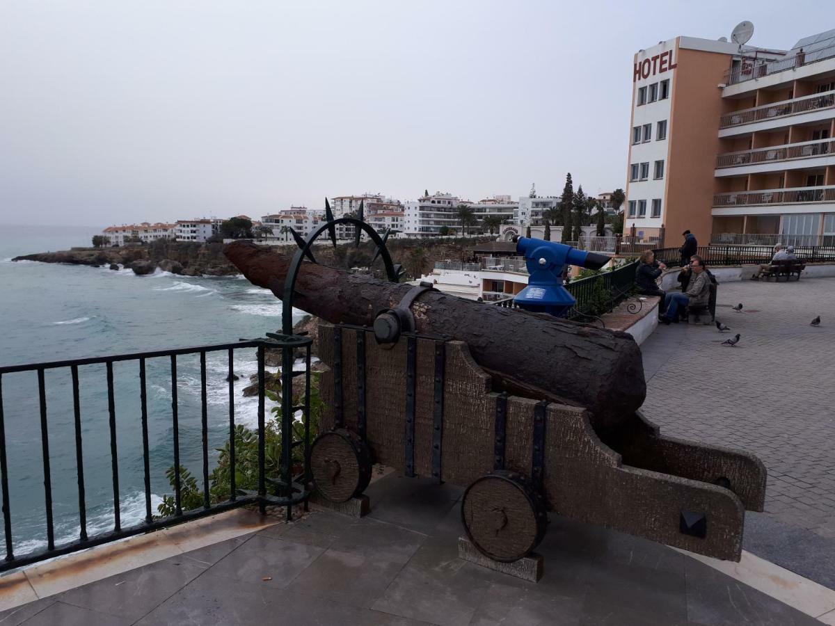 Calle Antonio Millon Nerja Zewnętrze zdjęcie